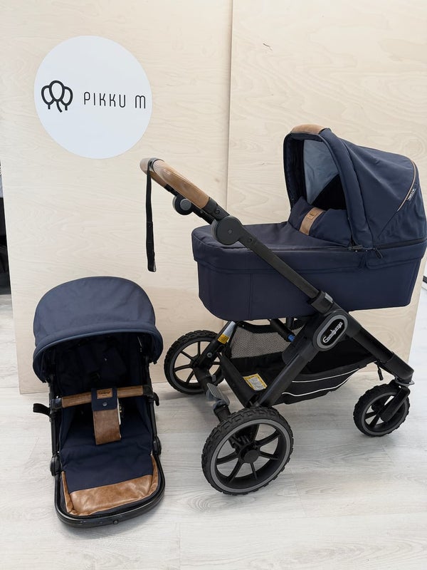 Tulossa myyntiin Emmaljunga NXT90 Outdoor Navy vm.2021 *Varattu